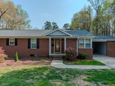 2012 S Mebane St APT 104