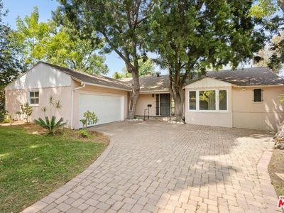 9149 Hillsboro Dr
