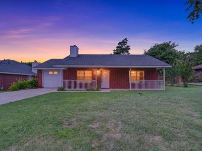 Property at 209 Pafford St, Justin, TX