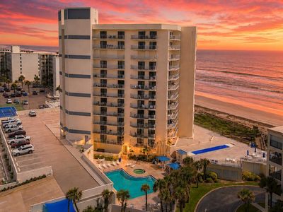 5207 S Atlantic Ave APT 323