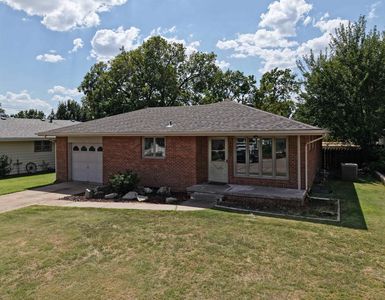 1507 Holmes Rd