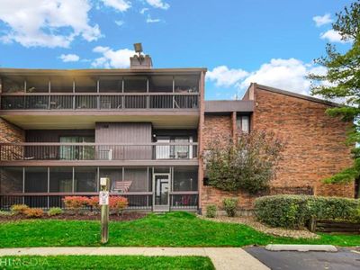 5515 Cromwell Ln APT G4