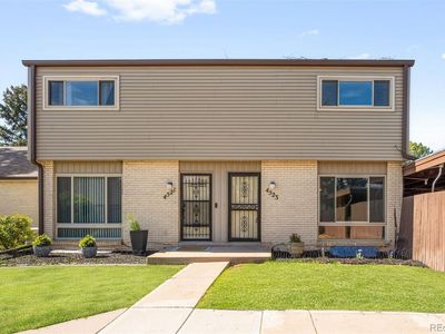 4523 W Ponds Circle