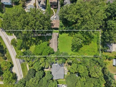 Property at 1438 N Sheridan Rd, Lake Forest, IL