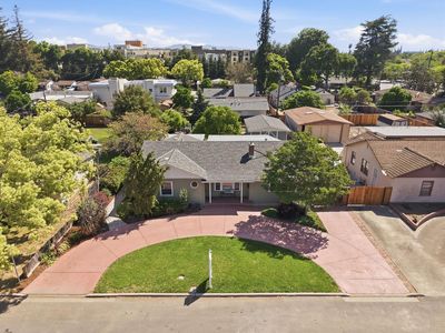 972 Emerald Way
