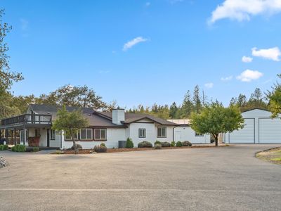 313 Hidden Acres Dr