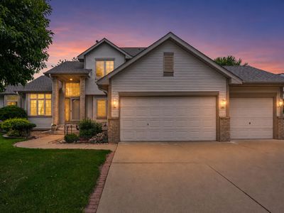 3901 Foxglove Ct N