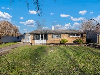 69 Burnside Dr