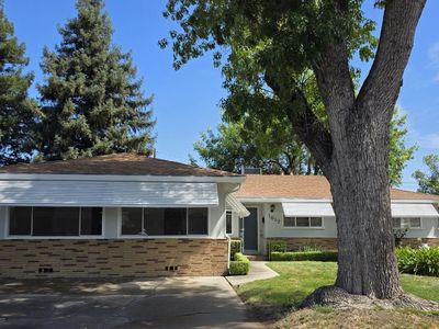 1617 Ashwood Dr