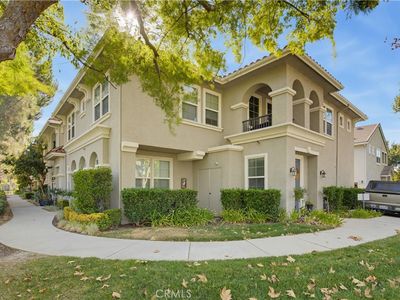 27344 Oaktree Pl
