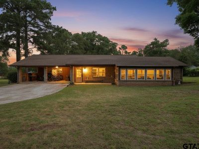 203 Texas Dr