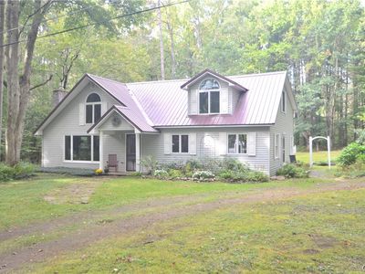 28 Saunders Dr