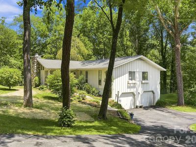 3020 Chestnut Tree Rd