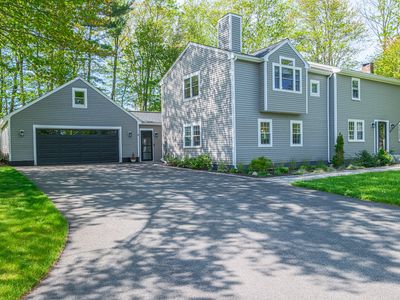 6 Plymouth Drive