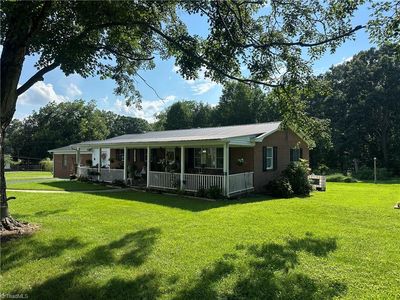 281 Spencer Meadow Rd