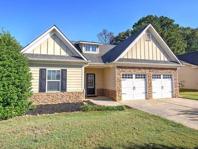 77 Mercer Ln