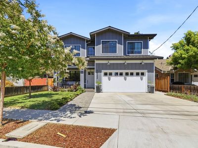 1022 Clintonia Ave