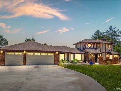 14899 Green Briar Dr