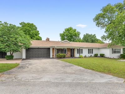 7 James River Lane