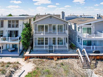 2926 Wesley Ave Floor 2