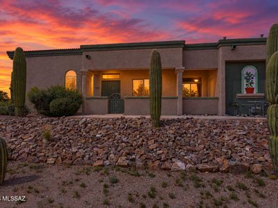 5739 W Treasure Point Pl