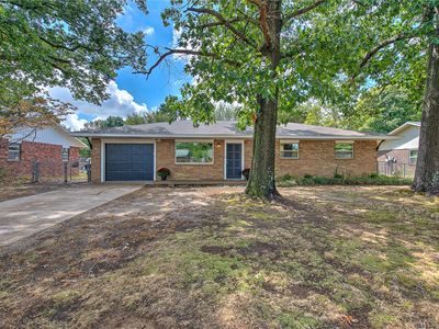 2505 Toni Ave