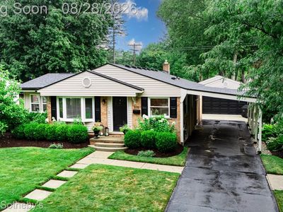 875 Allen Dr