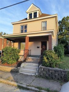 400 Guy St