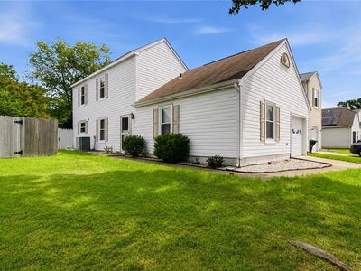 857 Sedley Rd