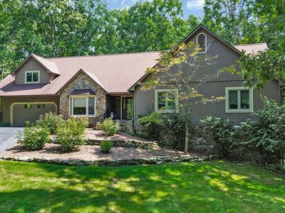 143 Lisa Ln