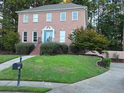 1009 Lake Shore Cir