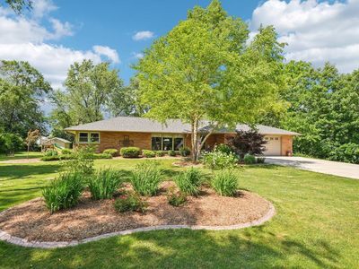 N59W18100 Spruce LANE