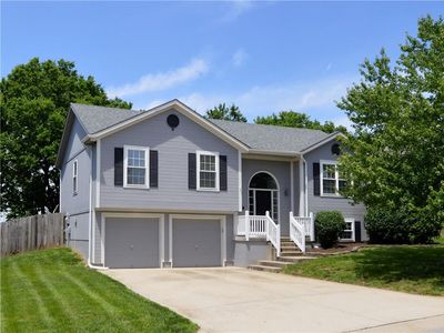 1409 NW Nicholas Dr