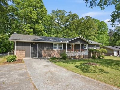 2934 Bicentennial Dr