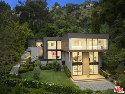 10542 Fontenelle Way