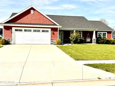 3680 Sky Hawk Dr