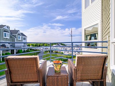 148 Breakwater Drive #17