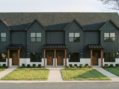 102 Kelly Rd