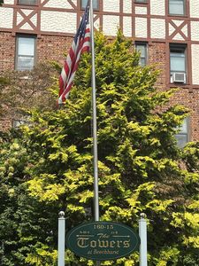 160-15 Powells Cove Boulevard #D302