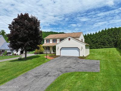 8 Fairview Dr
