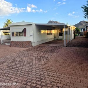 5564 W Rocking Circle St