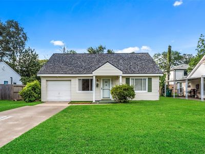 1034 Lamonte Ln