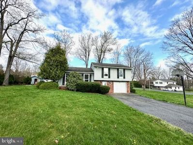 244 Kelly Dr