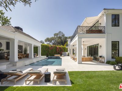 9520 Hidden Valley Rd