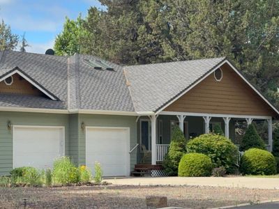 20825 Chloe Ln