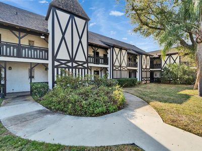 360 N Bayshore Blvd APT 207