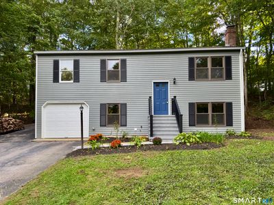 25 Asher Avenue
