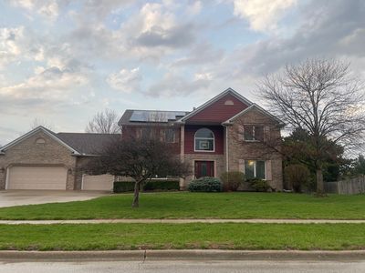 3102 Wisteria Ln