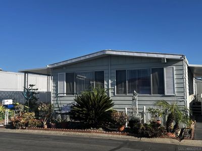 2280 E Valley Pkwy Space 122