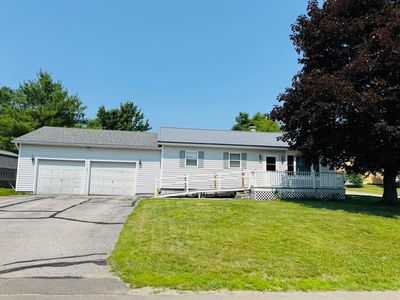 18 Western Avenue